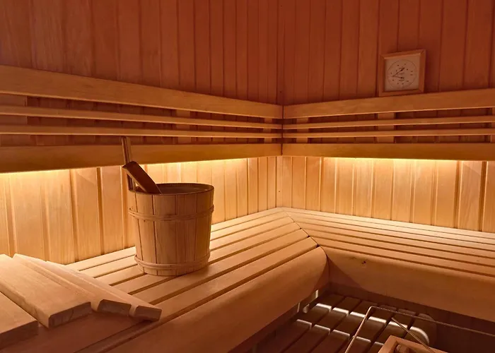 Der Valk Rotterdam Nieuwerkerk Otel 4*